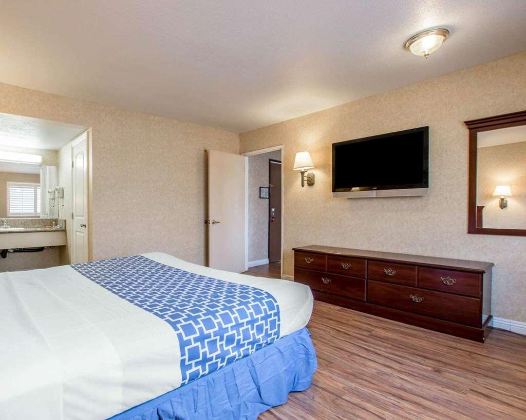 Econo Lodge Moreno Valley Pokoj fotografie