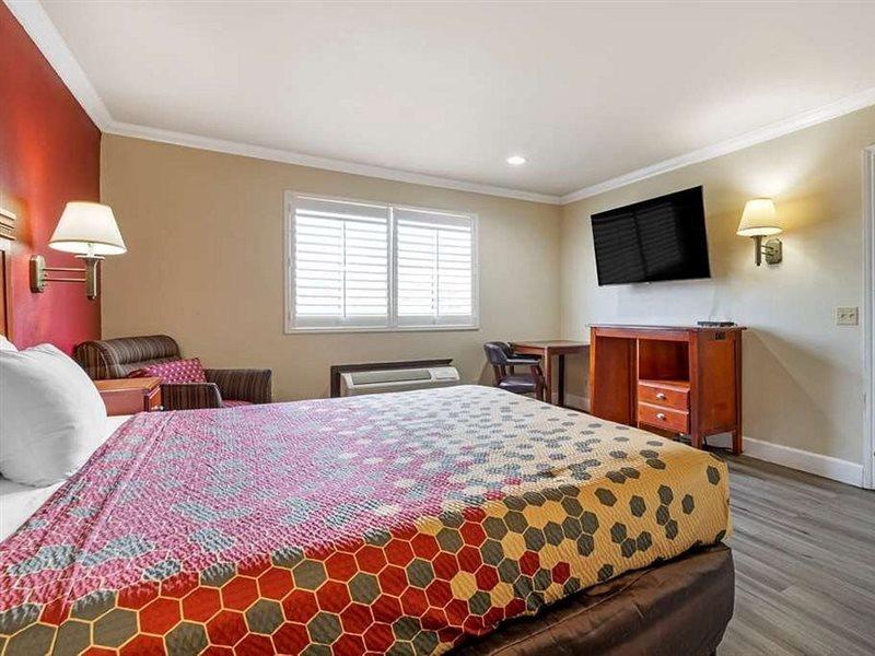 Econo Lodge Moreno Valley Exteriér fotografie